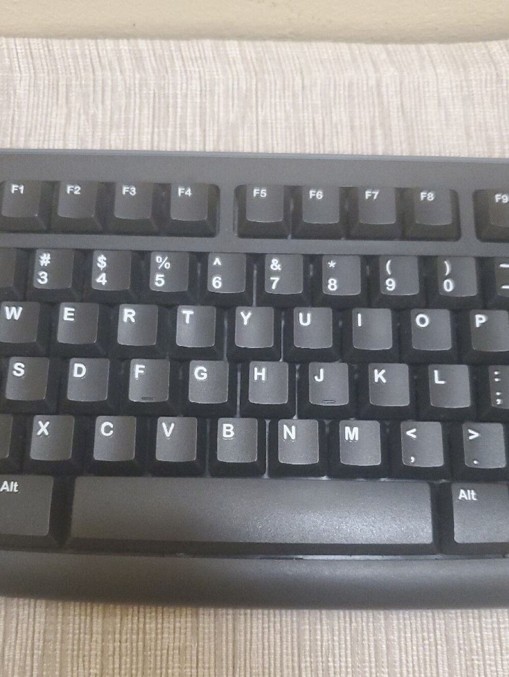 Logitech Keyboard - Picture 3 of 15